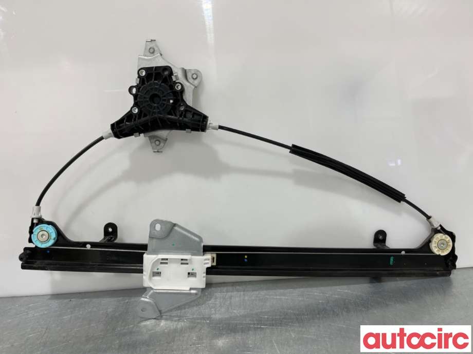 Ruteheis til Nissan NV200 2010-2019  (NISSAN|80720BJ00B||80700BJ30B0C)