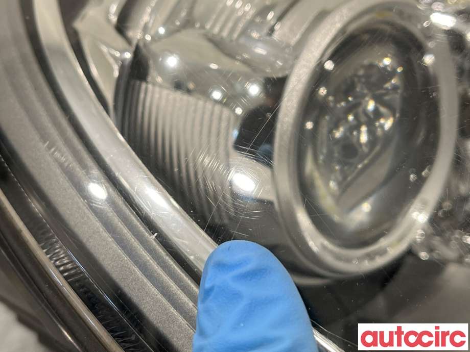 Frontlykt høyre xenon til Porsche Cayenne 2010-2017 (92A) (92A) (PORSCHE|95863117802|1ZT01125842|7P5941032AK)