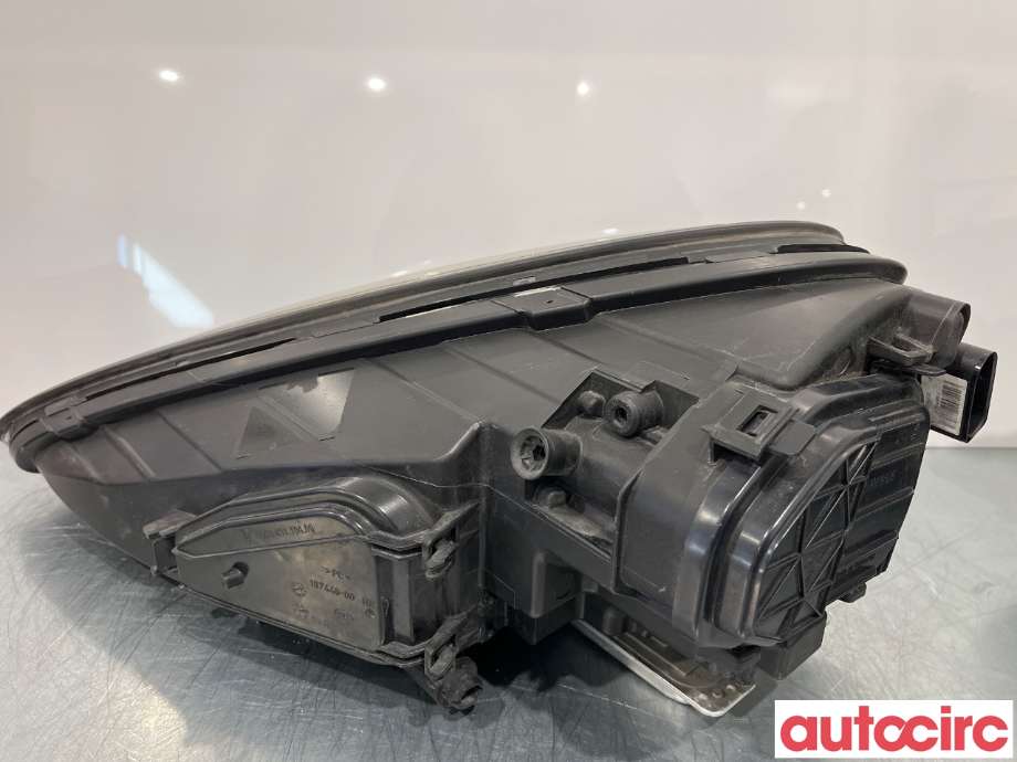 Frontlykt høyre xenon til Porsche Cayenne 2010-2017 (92A) (92A) (PORSCHE|95863117802|1ZT01125842|7P5941032AK)