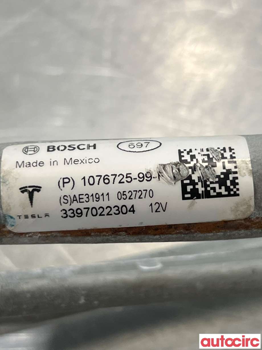 Viskermotor frontrute til Tesla Model 3 2018-2023 (Fase 1)  (TESLA|1076725-99-F|1397225016)