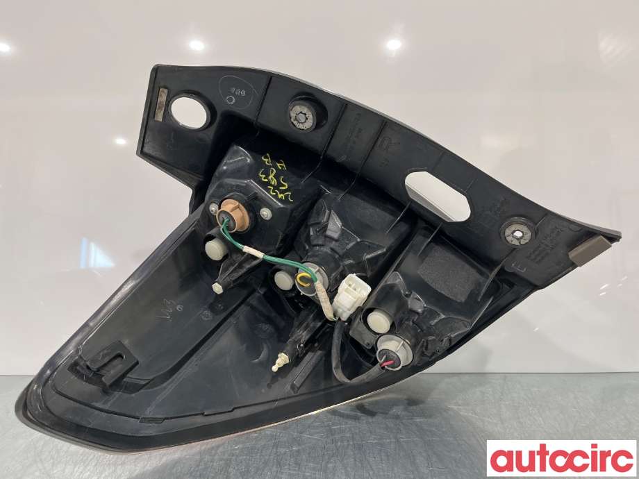 Baklykt høyre til Subaru Forester 2008-2013 (Type III) (SUBARU|84912SC100)