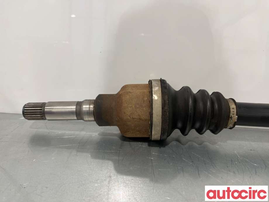 Drivaksel høyre foran til Peugeot 208 2012-2019 (Type I)  (PEUGEOT|1608957880||9803959680)