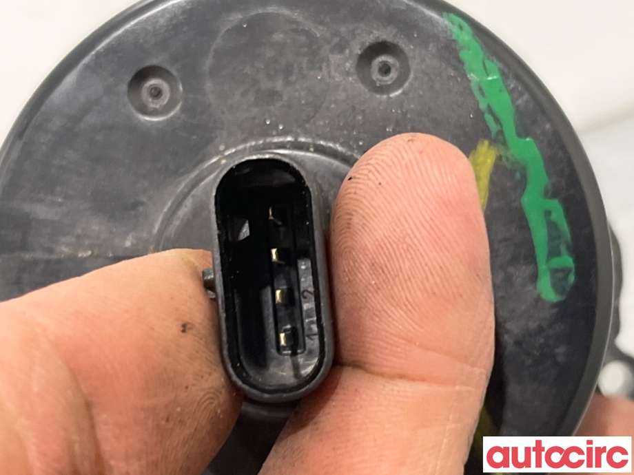 Sirkulasjonspumpe til Tesla Model 3 2018-2023 (Fase 1)  (TESLA|1492611-S0-A||1088245-00-L)