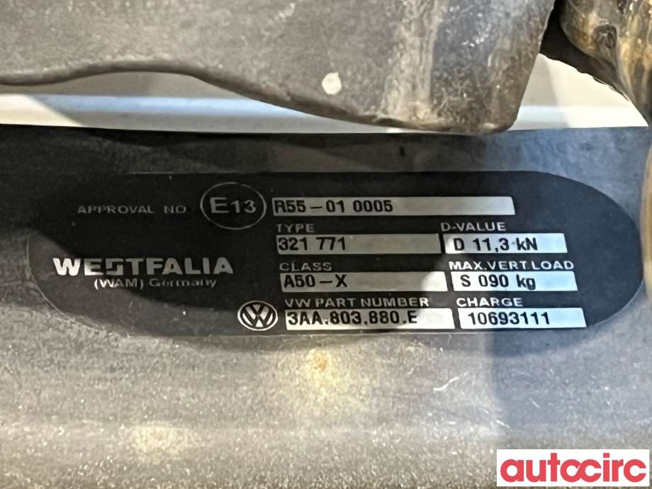 Hengerfeste til VW Passat 2011-2015 (B7) (B7) (VOLKSWAGEN|3AA803880H|321771|3AA803880E)