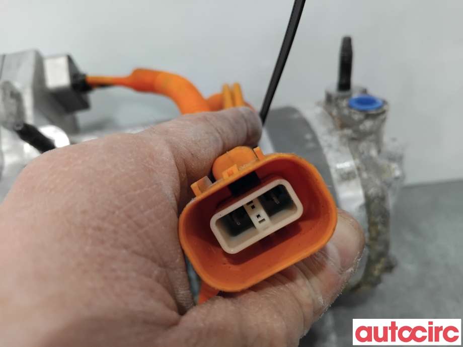 Aircondition kompressor til Tesla Model 3 2018-2023 (Fase 1) (TESLA|1088198-00-L|CA6N0MZHAA01)