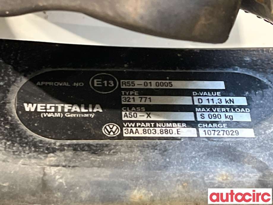 Hengerfeste til VW Passat 2011-2015 (B7) (B7) (VOLKSWAGEN|3AA803880H|321771|3AA803880E)