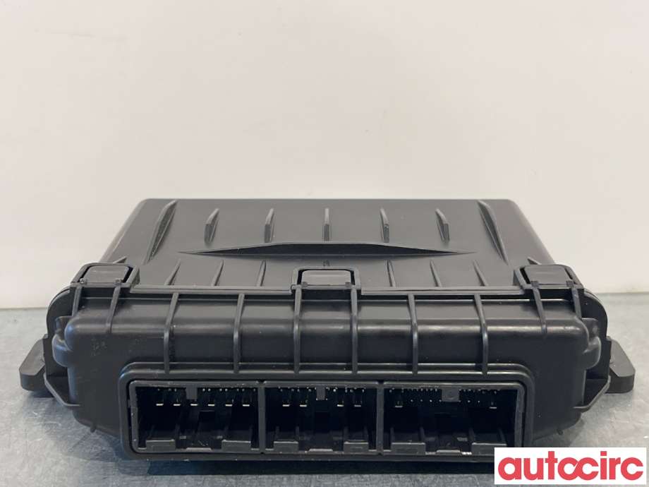 Styreenhet diverse til XPeng G3 2021-->> (XPENG|8160001DC1)