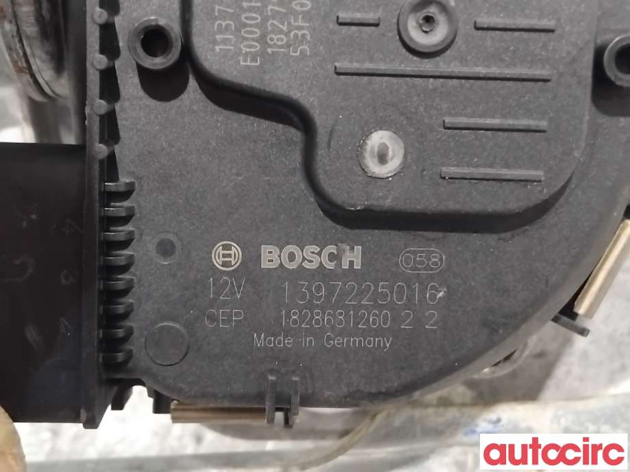 Viskermotor frontrute til Tesla Model 3 2018-2023 (Fase 1)  (TESLA|1076725-99-F|1397225016)