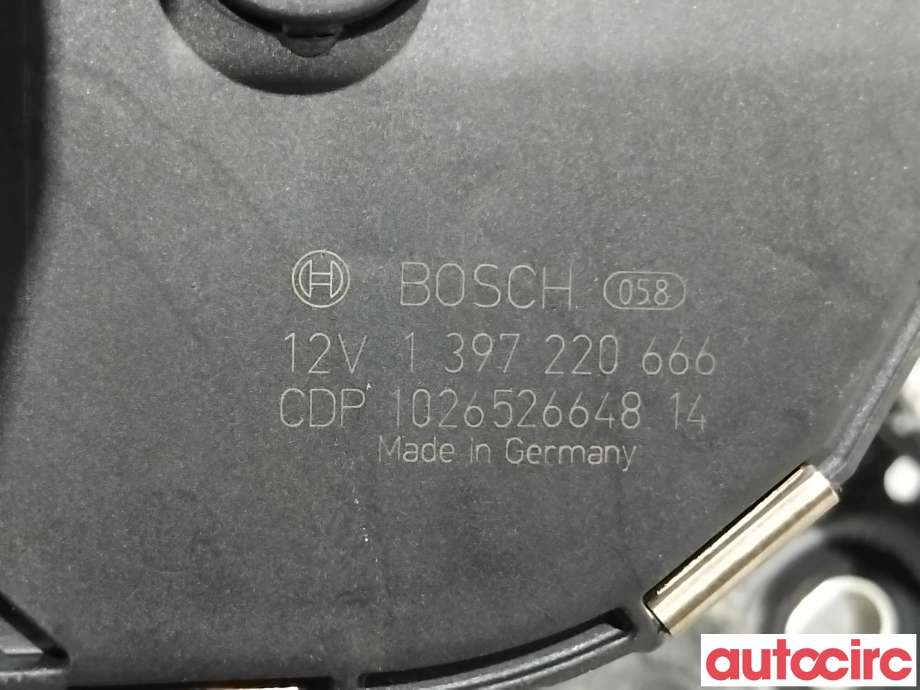 Viskermotor frontrute til Mercedes E-Klasse 2009-2013 (Fase 1) (W212) (W212) (MERCEDES|A2128201240|1397220666)