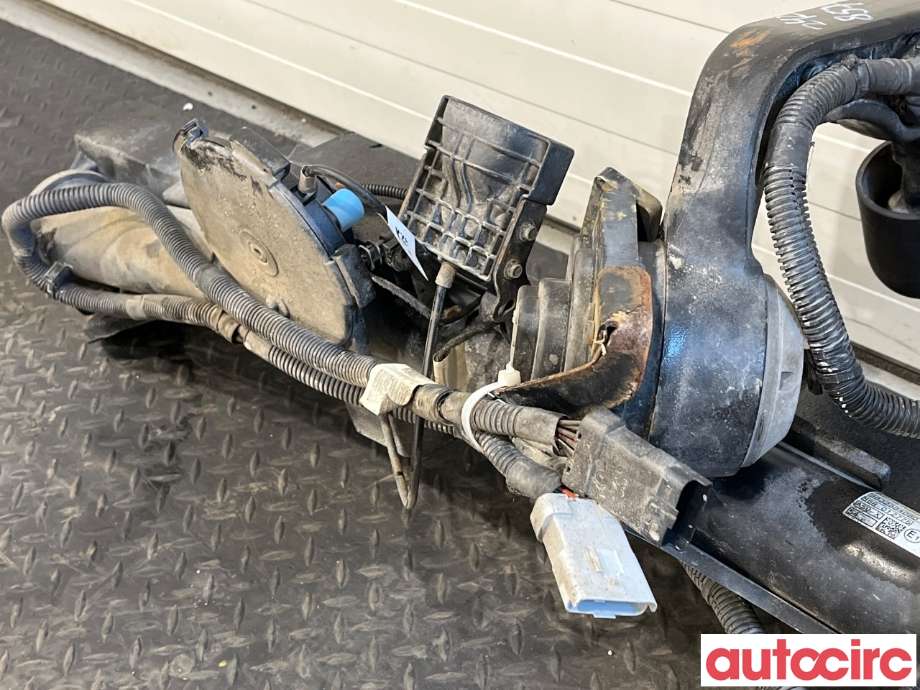 Hengerfeste til Peugeot 508 2018-->> (Type II)  (PEUGEOT|9832394080|E563)