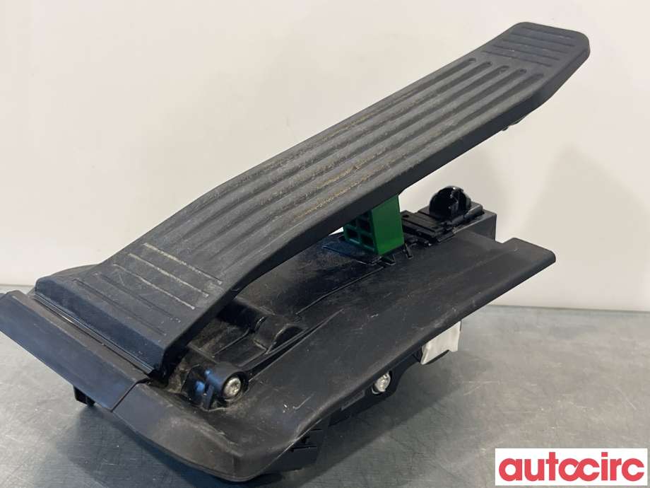 Pedal gass til Subaru Solterra 2022-->> (SUBARU|7811042090)