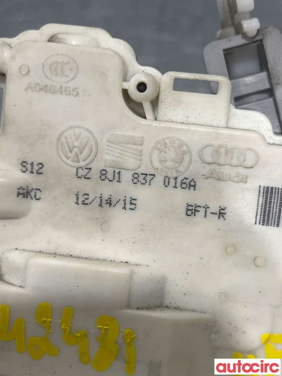 Låsekasse høyre foran til Audi A4 2007-2014 (Type IV) (B8) (B8) (AUDI|8J1837016A|)