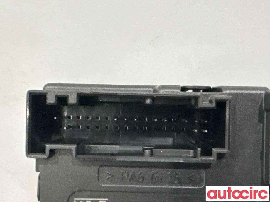 Ruteheis til VW Passat 2011-2015 (B7) (B7) (VOLKSWAGEN|3AA959702A|988697-308|3AA959702)