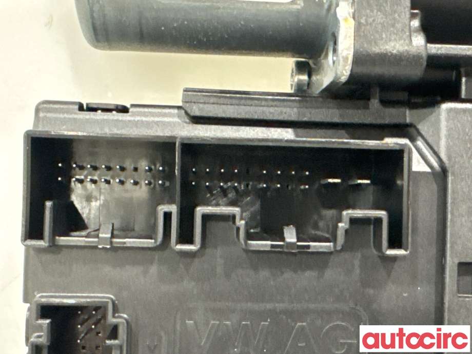 Ruteheis til VW Passat 2011-2015 (B7) (B7) (VOLKSWAGEN|3AA959702A|988697-308|3AA959702)