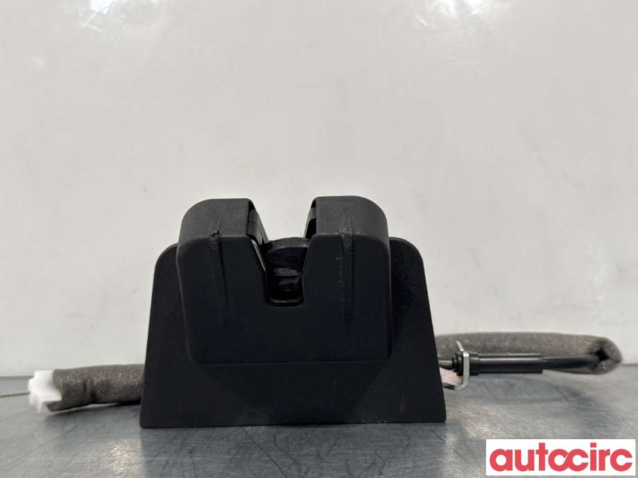Baklukelås til Audi e-tron 2018-->>  (AUDI|4M0827506D||4M0827506F)