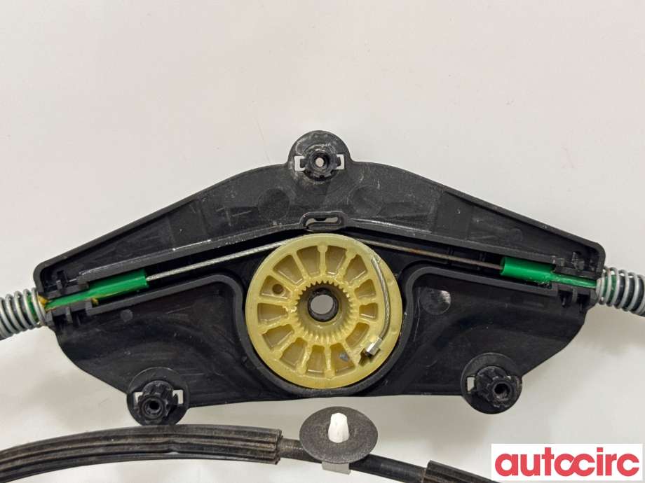 Ruteheis til Audi A4 2007-2014 (Type IV) (B8) (B8) (AUDI|8K0837461D|1021-937450-104|8K0837461E)