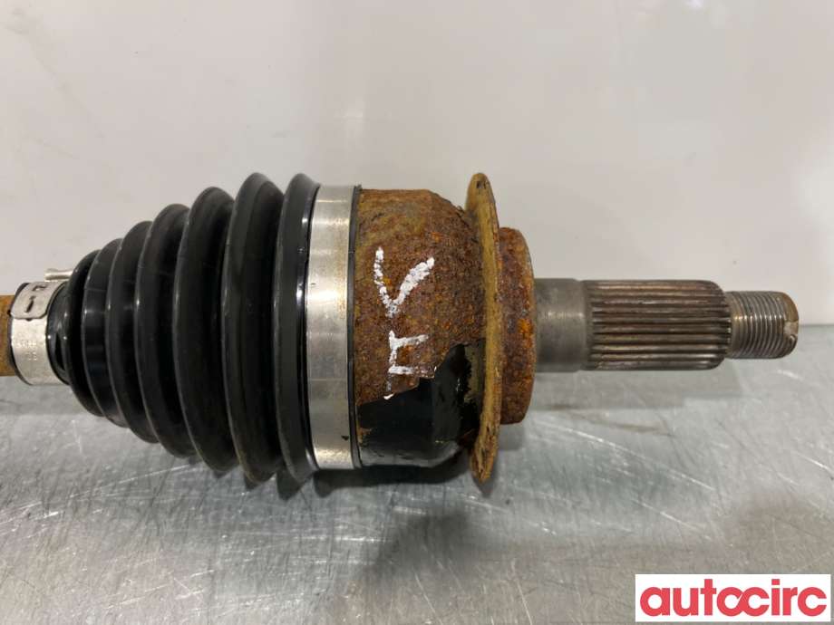 Drivaksel venstre foran til Suzuki SX4 2009-2013 (Type I, Fase 2)  (SUZUKI|44102-55L80|)
