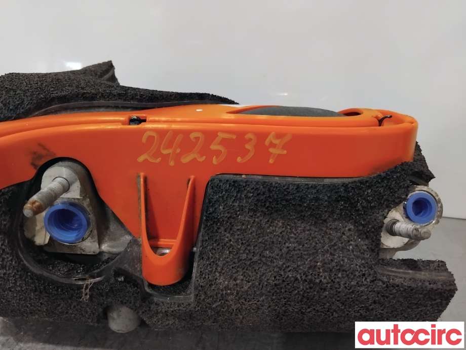 Aircondition kompressor til Tesla Model 3 2018-2023 (Fase 1)  (TESLA|1501256-00-J|)