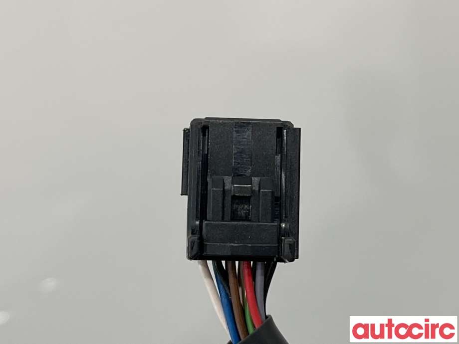 Speil høyre til Renault Clio 2012-2016 (Type IV, Fase 1) (RENAULT|963012959R|)