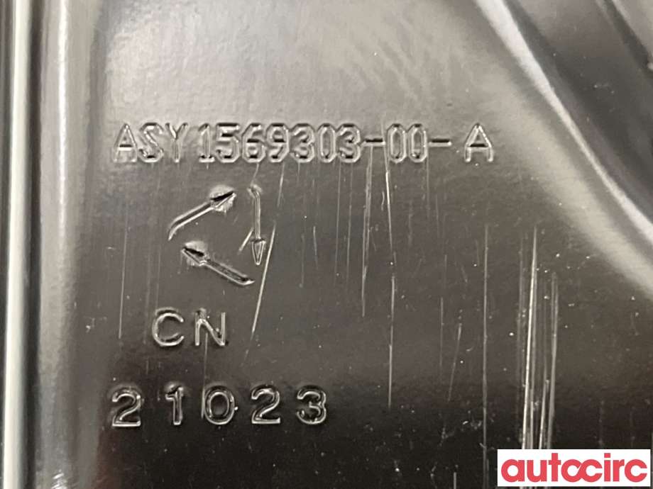 Diverse deler til Tesla Model 3 2018-2023 (Fase 1)  (TESLA|1569303-00-A|)