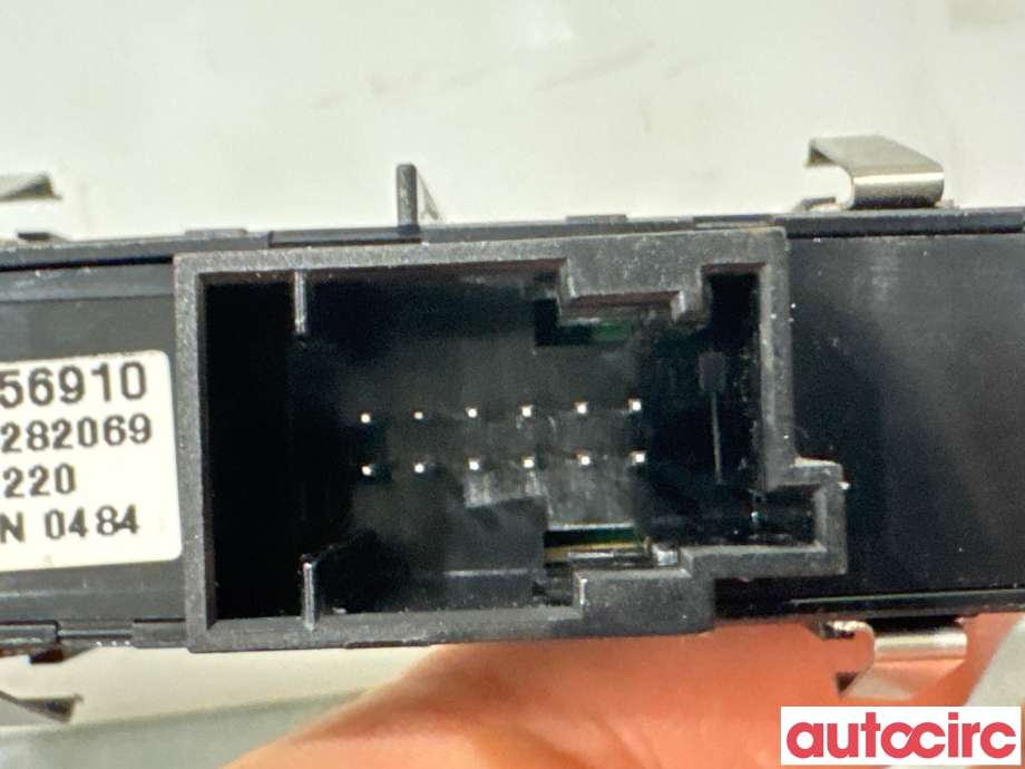 Bryter diverse til Fiat 500 2021-->>  (FIAT|735725691|30282069|07357256910)