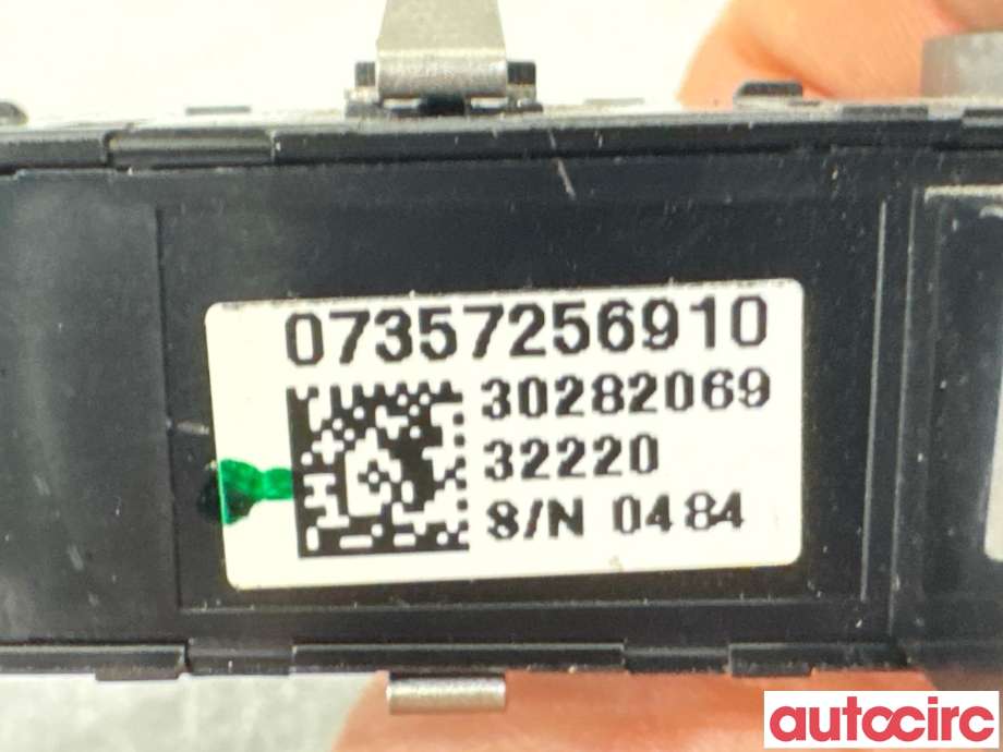 Bryter diverse til Fiat 500 2021-->>  (FIAT|735725691|30282069|07357256910)