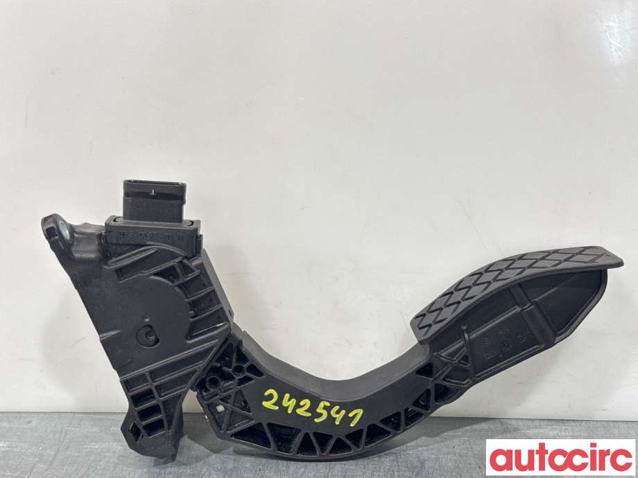 Pedal gass til Audi e-tron, 2018-->>  (AUDI|4KL723523)