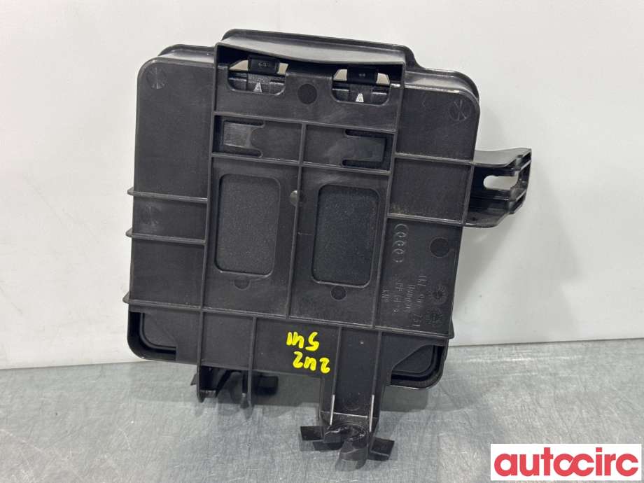 Styreenhet comfort (BCM) til Audi e-tron 2018-->> (AUDI|8W1907064AH|5DK014366-01|8W1907064DH)