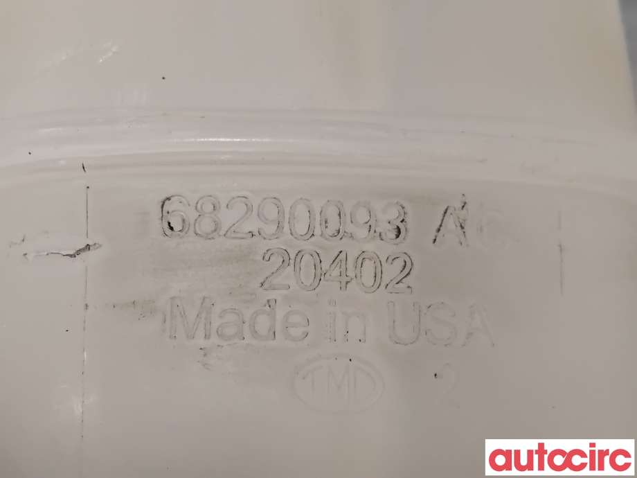 Ekspansjonstank til Jeep Wrangler 2007-->> (Type III)  (JEEP|68290093AC|)