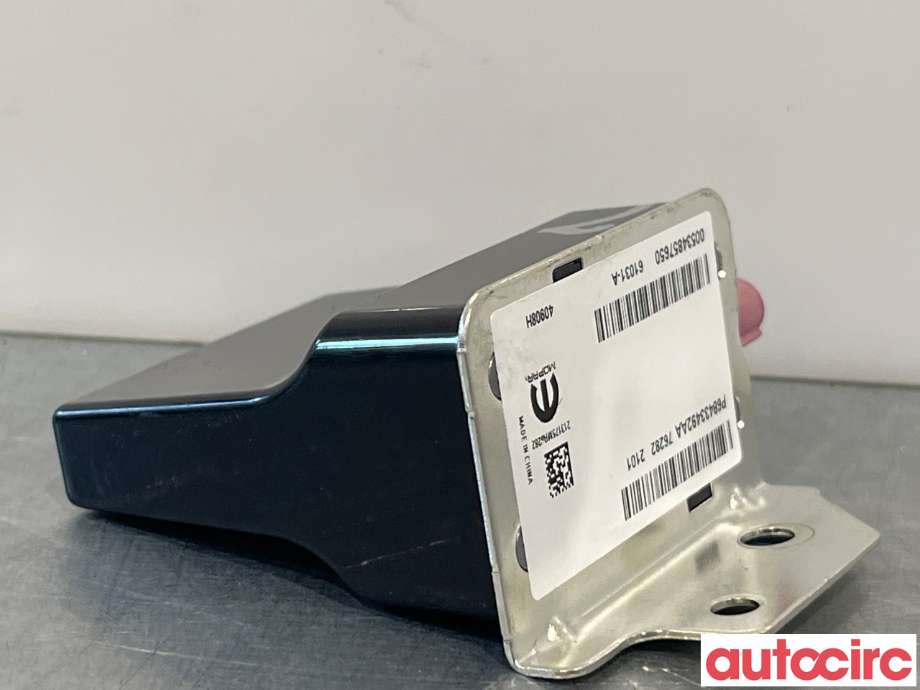 Antenne forsterker til Jeep Wrangler 2007-->> (Type III)  (JEEP|68433492AA)