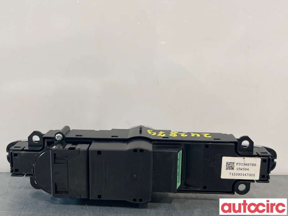 Bryter nødblink til Volvo XC90 2015-2025 (Type II)  (VOLVO|31346789)