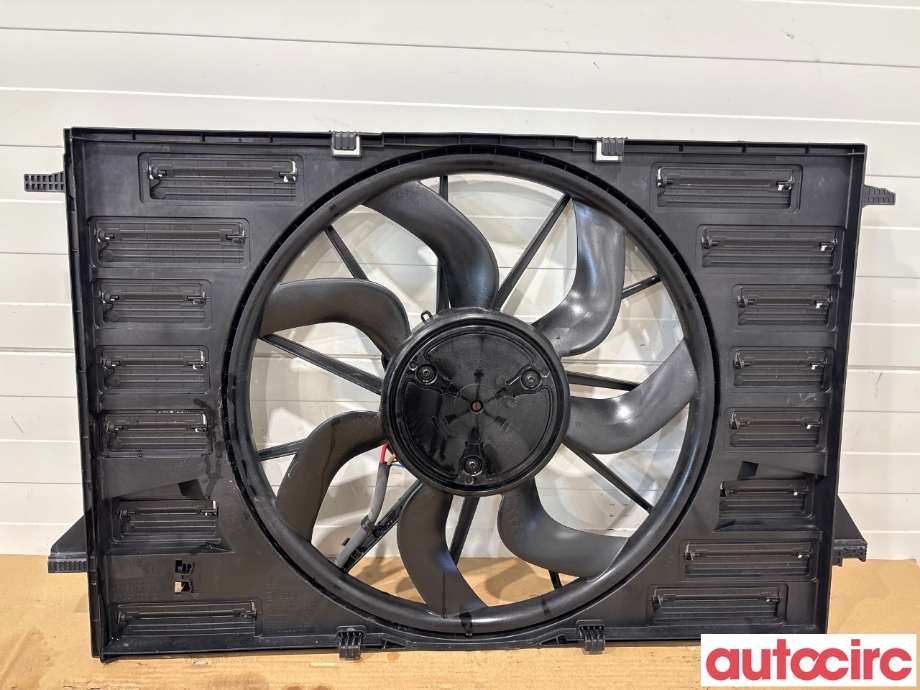 Kjølevifte til Audi e-tron, 2018-->>  (AUDI|8W0121207B)