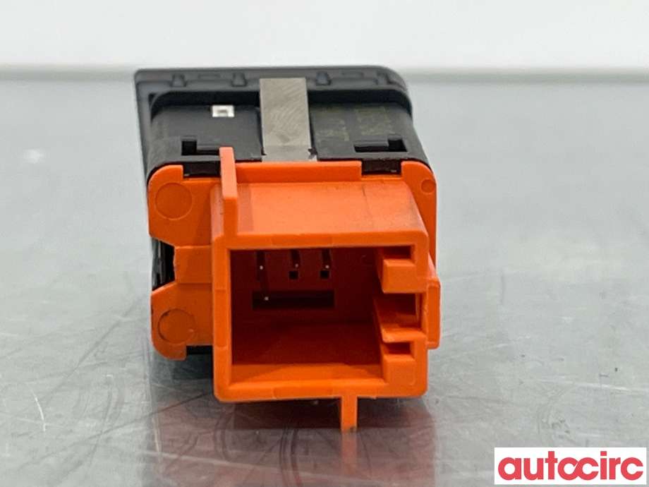 Bryter Antispinn til VW Transporter / Caravelle 2015-2019 (T6) (T6) (VOLKSWAGEN|7E0927134B)