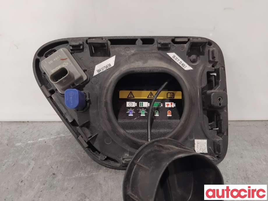 Batterilader inntak/luke til Jeep Wrangler 2007-->> (Type III)  (JEEP|68467796AA||68410775AD)