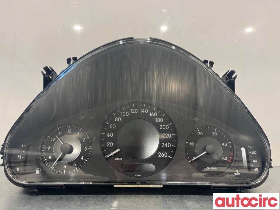 Instrumentpanel til Mercedes E-Klasse 2002-2006 (Fase 1) (W211) (W211) (MERCEDES|A2115408747)