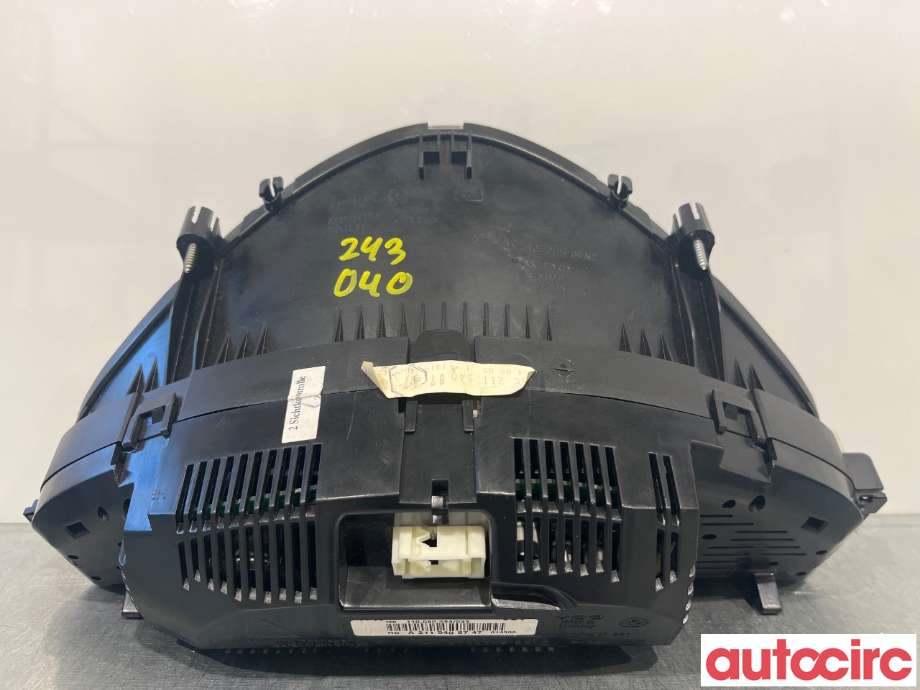 Instrumentpanel til Mercedes E-Klasse 2002-2006 (Fase 1) (W211) (W211) (MERCEDES|A2115408747)