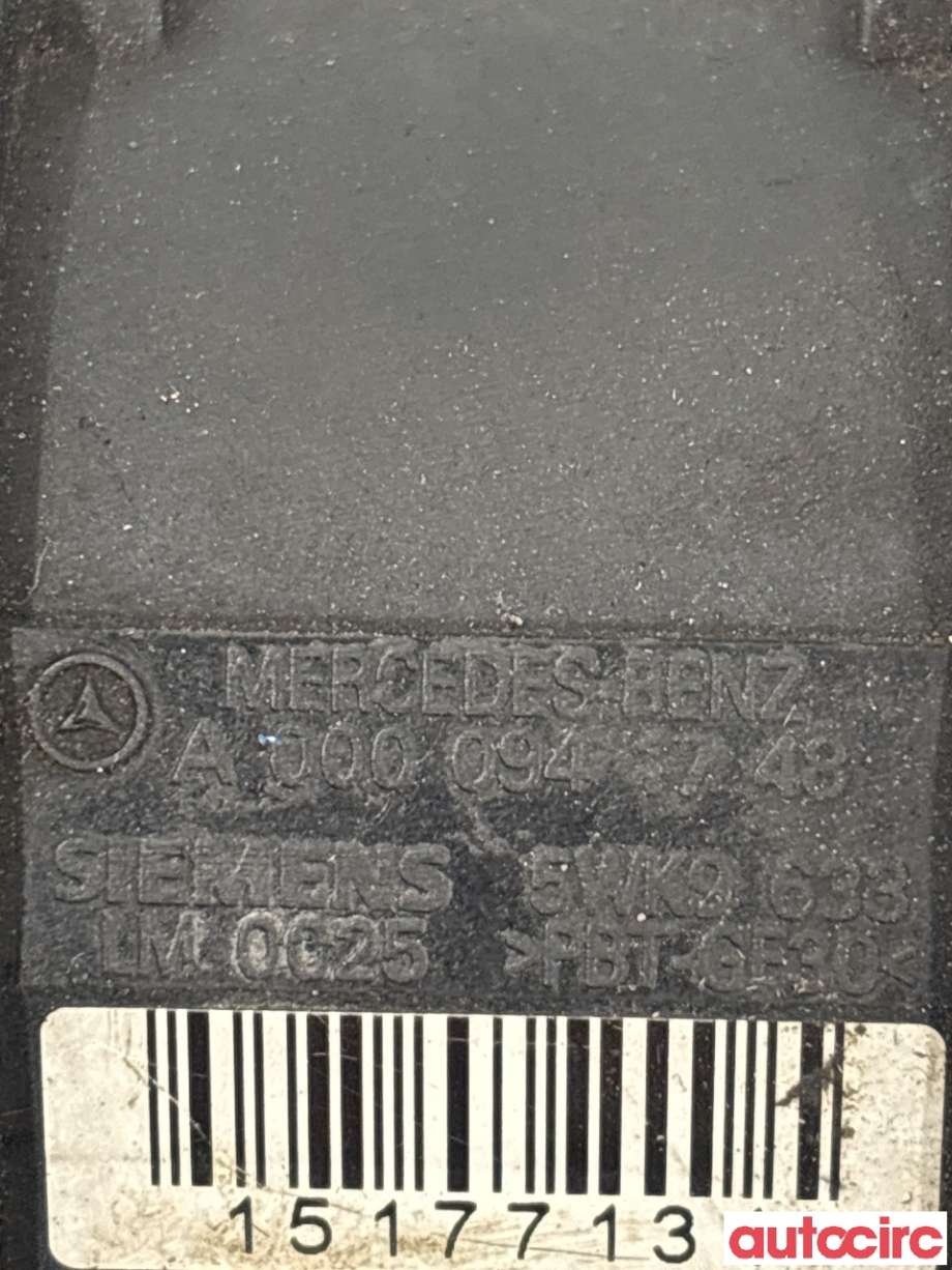Luftmengde/luftmassemåler til Mercedes S-Klasse 1999-2005 (W220) (W220) (MERCEDES|A0000941748|)