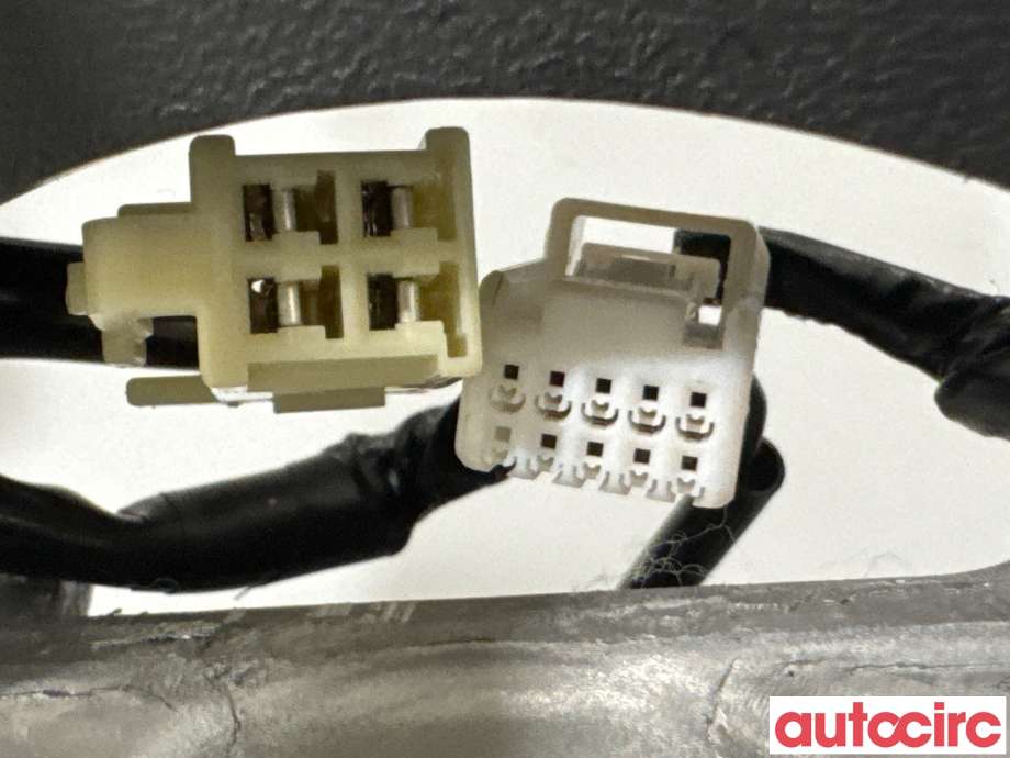 Ratt til Mitsubishi Outlander 2015-->> (Type III, Fase 2) (MITSUBISHI|4400B255XB|)