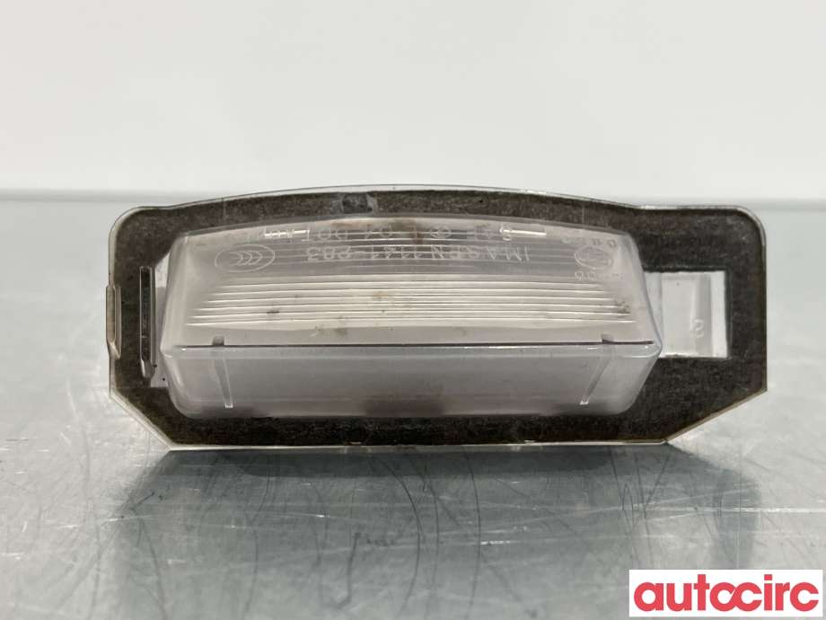 Skiltlys til Mitsubishi Outlander, 2012-2015 (Type III, Fase 1)  (MITSUBISHI|8341A009)