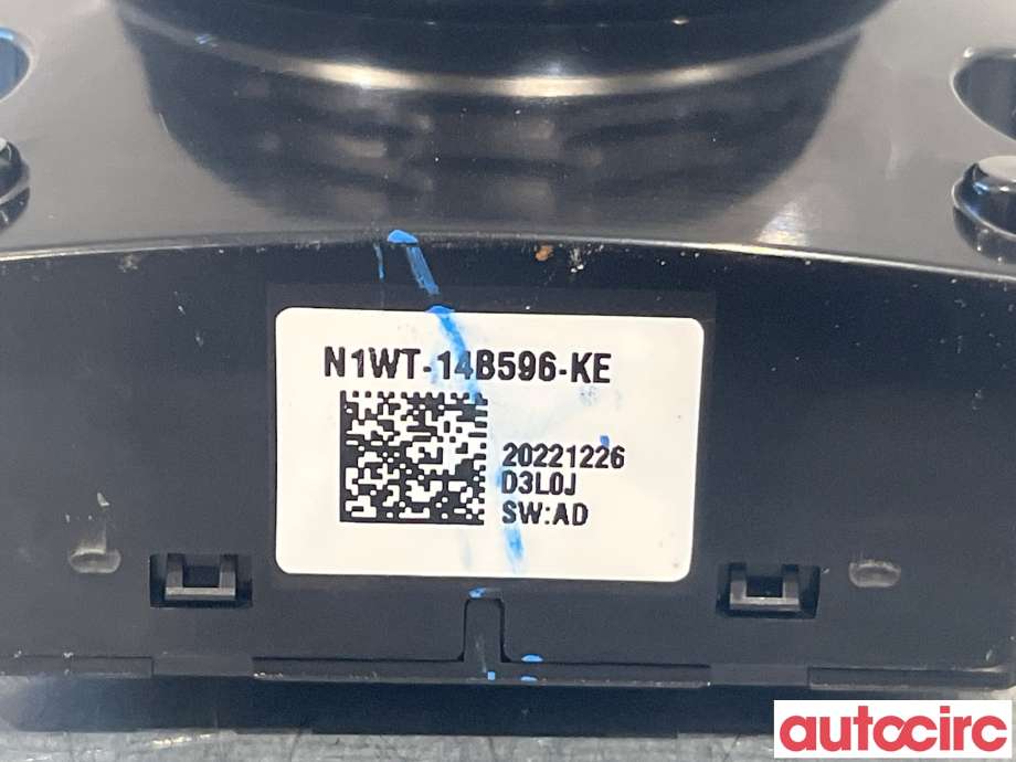 Bryter diverse til Ford Ranger / Ranger Raptor 2015-2022 (FORD|N1WT-14B596-KG|2757086|N1WT-14B596-KE)