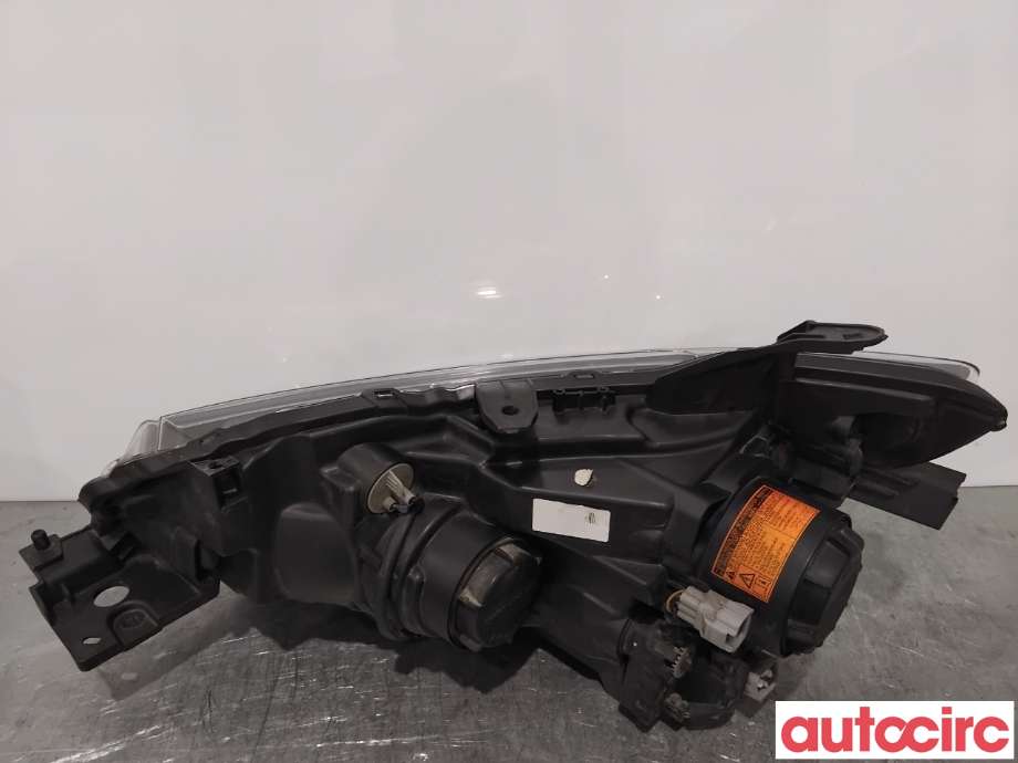 Frontlykt høyre xenon til Mitsubishi Outlander 2012-2015 (Type III, Fase 1)  (MITSUBISHI|8301C204|)