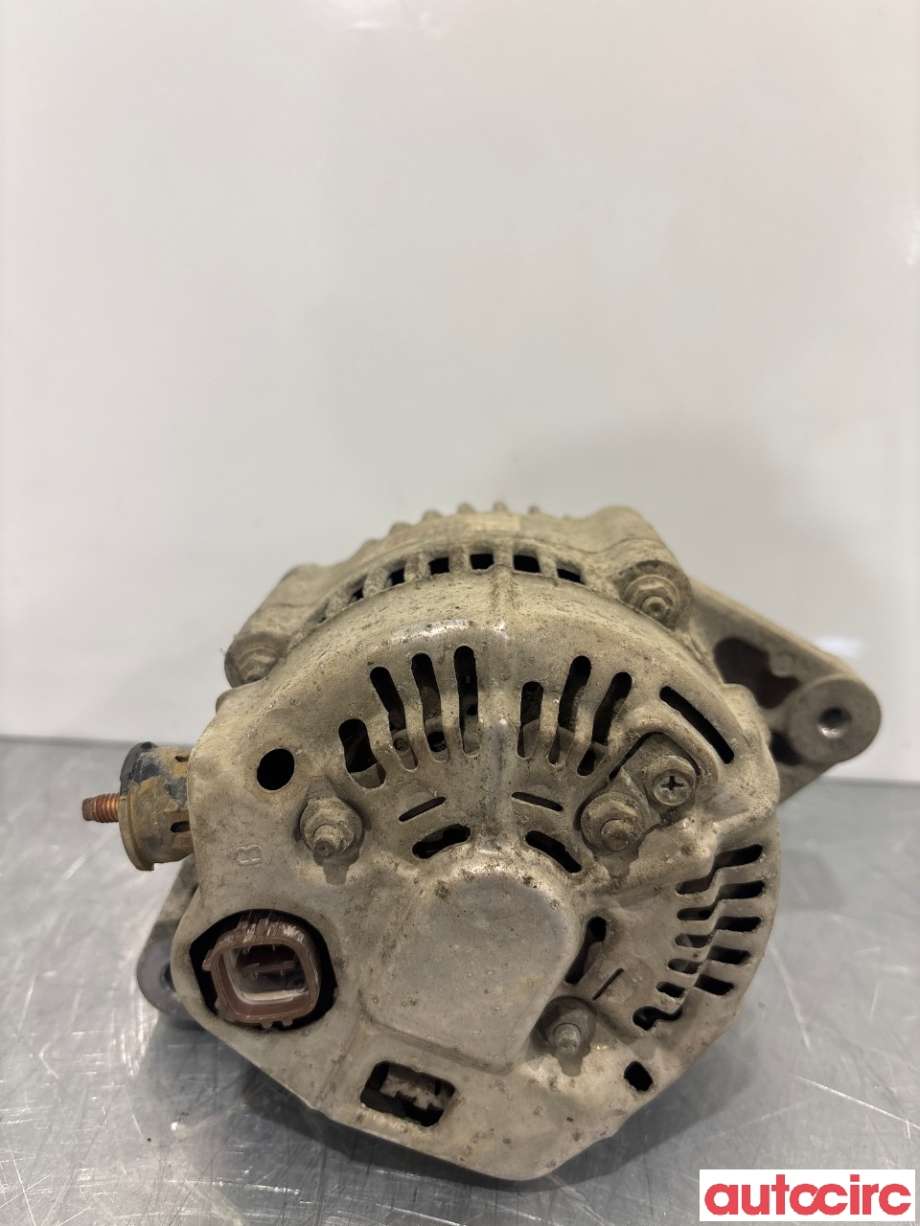 Dynamo til Toyota Hiace 2007-2012 (Fase 3) (TOYOTA|2706030154|104210-8370|27060-30154)