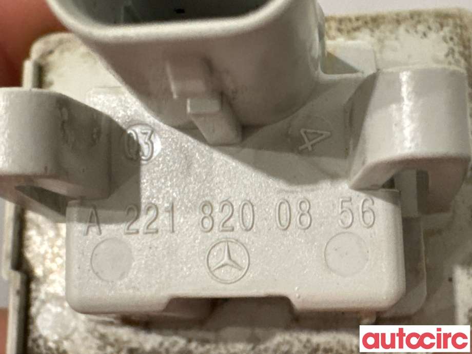 Skiltlys til Mercedes C-Klasse 2011-2014 (Fase 2) (W204) (W204) (MERCEDES|A2218200856|)