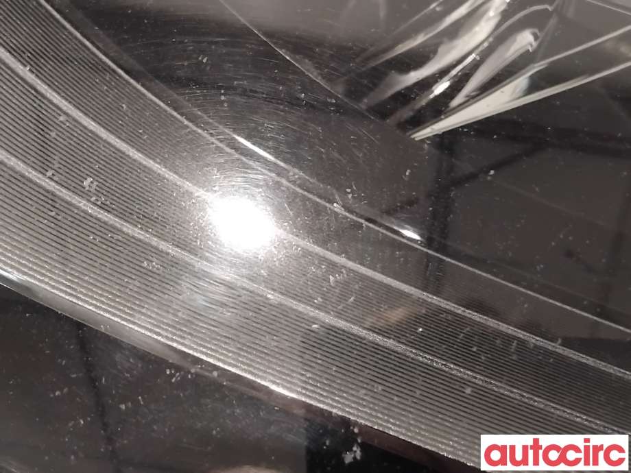 Frontlykt venstre halogen til Tesla Model 3 2018-2023 (Fase 1) (TESLA|1514952-10-D||1514952-00-C)
