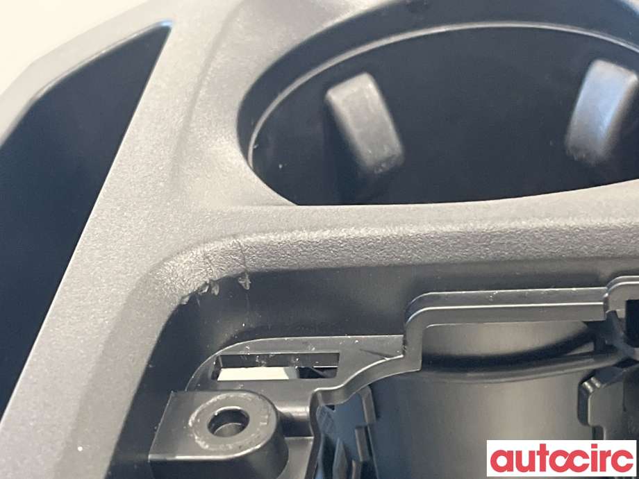 Dashbord koppholder til Ford Ranger / Ranger Raptor 2015-2022 (FORD|LJ8B-R13560-AB3ZHE|2598992|2809033X8B)