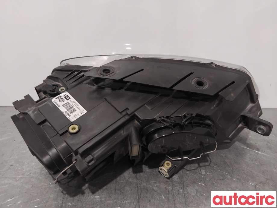 Frontlykt venstre xenon til VW Passat 2005-2010 (B6) (B6) (VOLKSWAGEN|3C0941753K|89315530|3C0941751K)