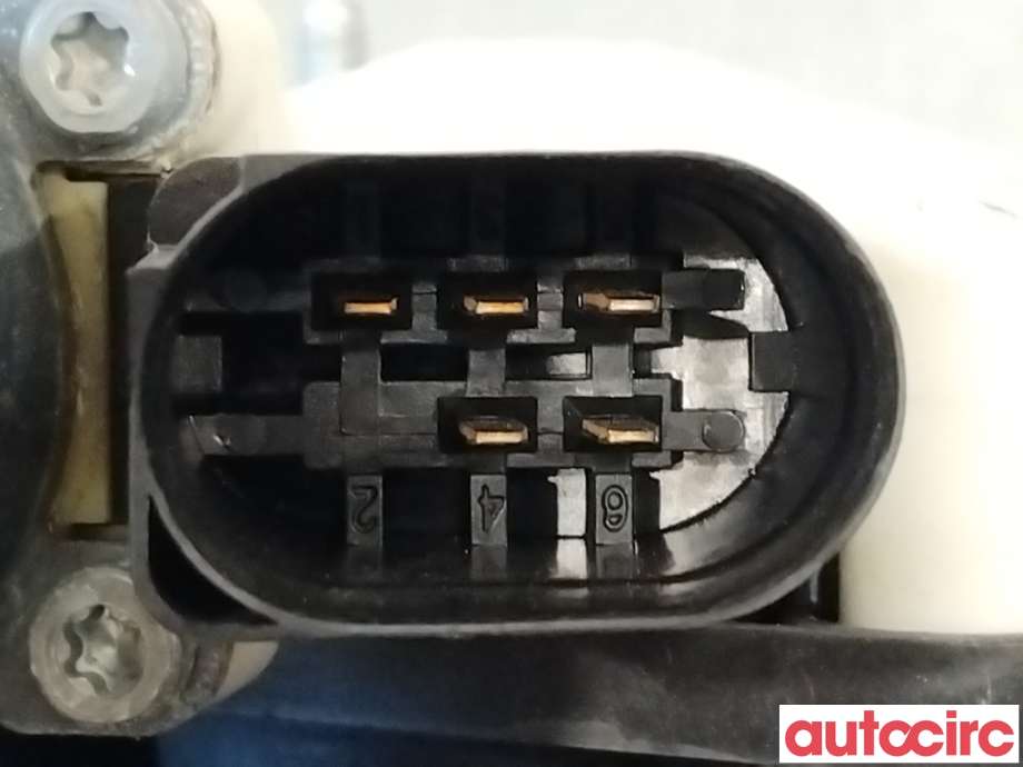 Ruteheis høyre bak til BMW X3 2010-2017 (F25) (F25) (BMW|67627322748||7322748)