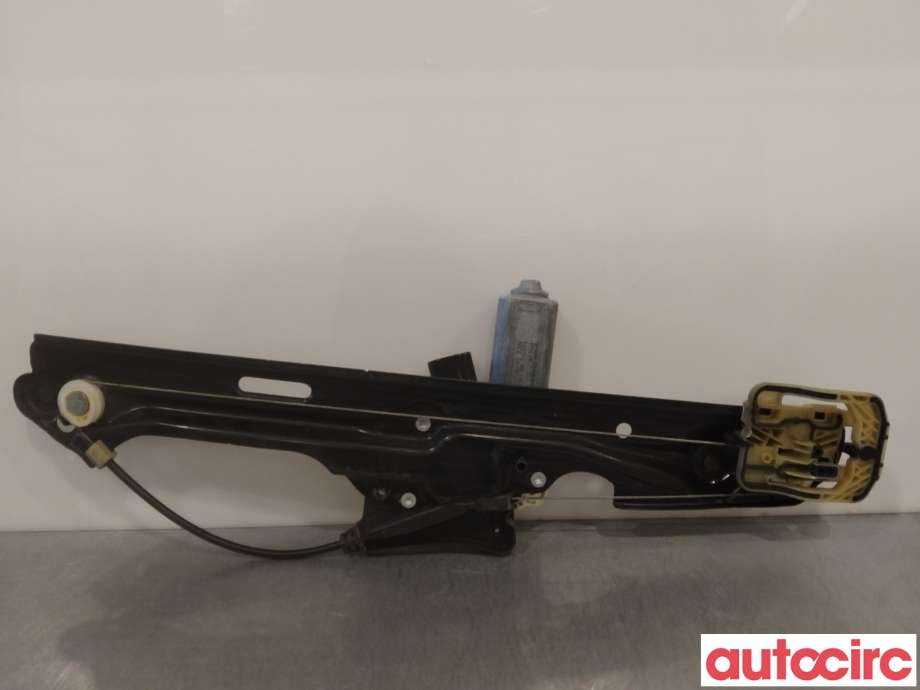 Ruteheis venstre bak til BMW X3 2010-2017 (F25) (F25) (BMW|67627322747||7322747)