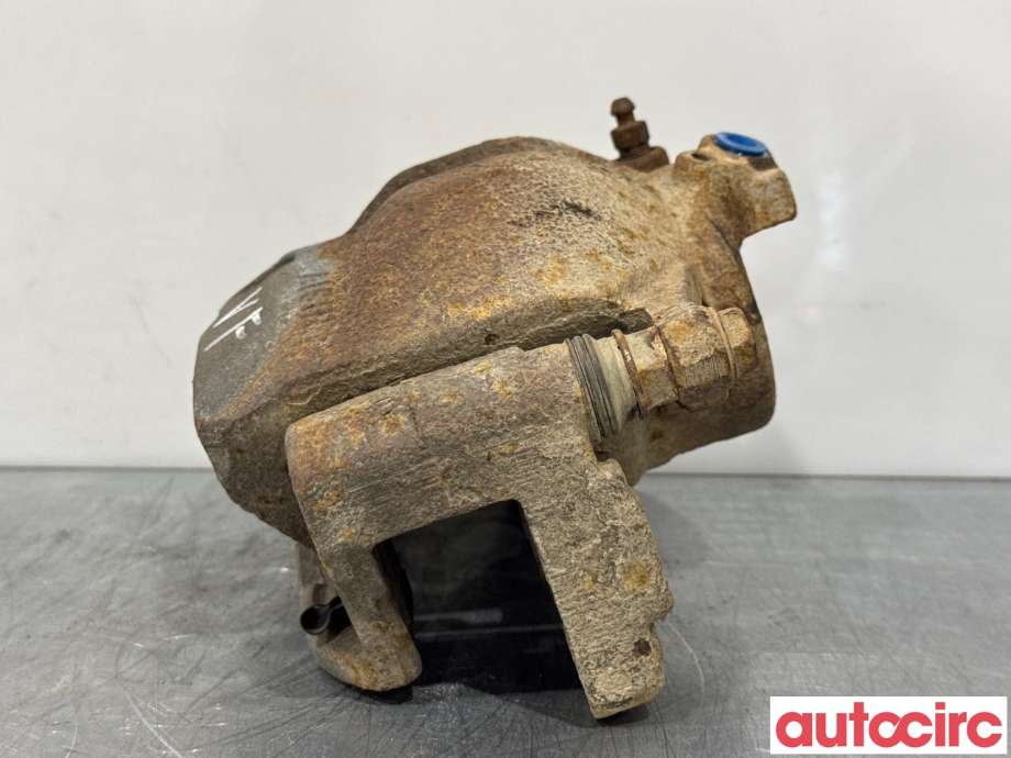 Bremsecaliper venstre foran til Toyota Hiace 2007-2012 (Fase 3)  (TOYOTA|4775026132|)