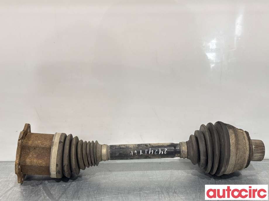 Drivaksel venstre foran til Audi A4 2007-2014 (Type IV) (B8) (B8) (AUDI|8K0407451DX||8K0407271AJ)